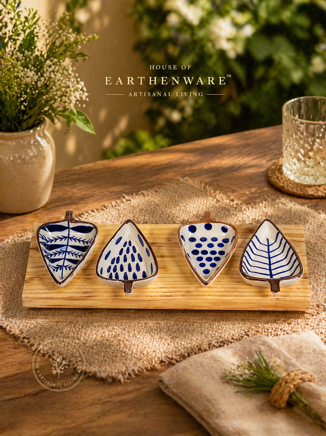 Leaf Dip Bowl Set with Wooden Base (Set of 4)