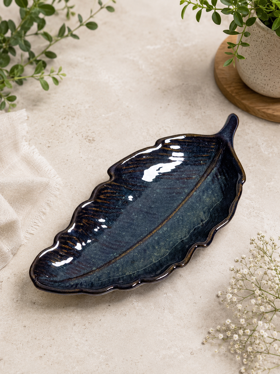 Leaf Inspired Ceramic Serving Platter